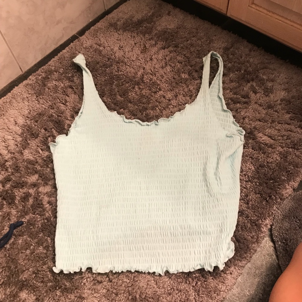 light blue ruffled tank - Picture 2 of 4